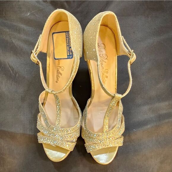 BRAND NEW DE BLOMSSOM COLLECT GLITTER RHINESTONE T-STRAP PLATFORM WEDGE SANDALS - Picture 3 of 16